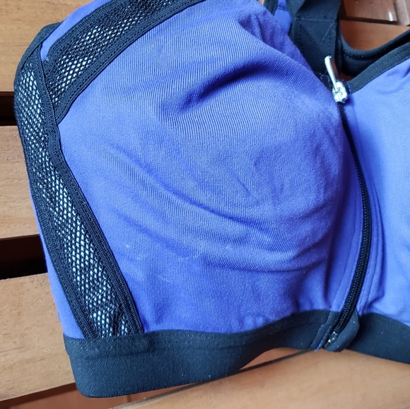 VSX Victoria's Secret Sports Bra - Picture 2 of 10